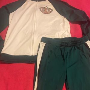 Girl jogging suit